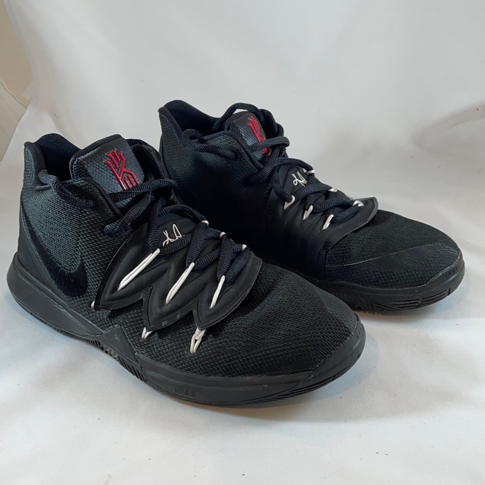Nike Kyrie 5